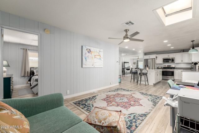 301 S SIGNAL BUTTE Road 623, Apache Junction, AZ 85120