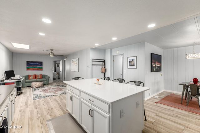 301 S SIGNAL BUTTE Road 623, Apache Junction, AZ 85120