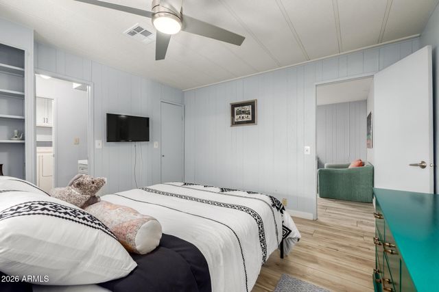 301 S SIGNAL BUTTE Road 623, Apache Junction, AZ 85120