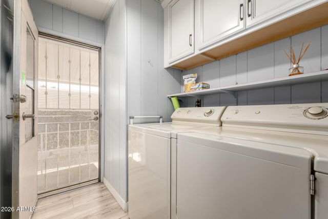 301 S SIGNAL BUTTE Road 623, Apache Junction, AZ 85120