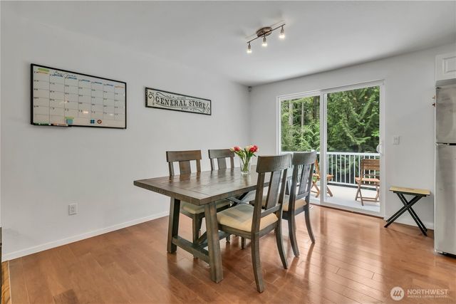 17536 201st Avenue NE, Woodinville, WA 98077