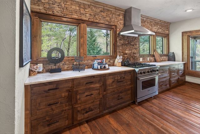 317 Crestview Lane, Cherry Log, GA 30522