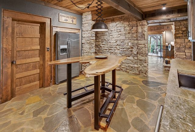 317 Crestview Lane, Cherry Log, GA 30522