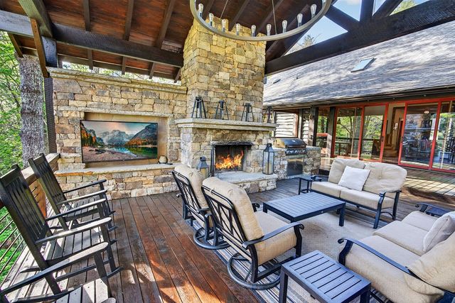 317 Crestview Lane, Cherry Log, GA 30522