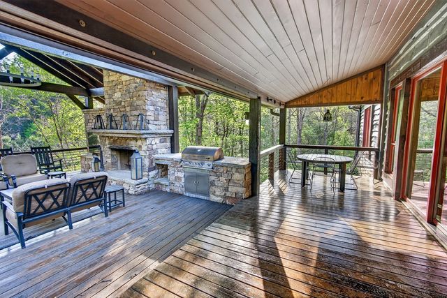 317 Crestview Lane, Cherry Log, GA 30522