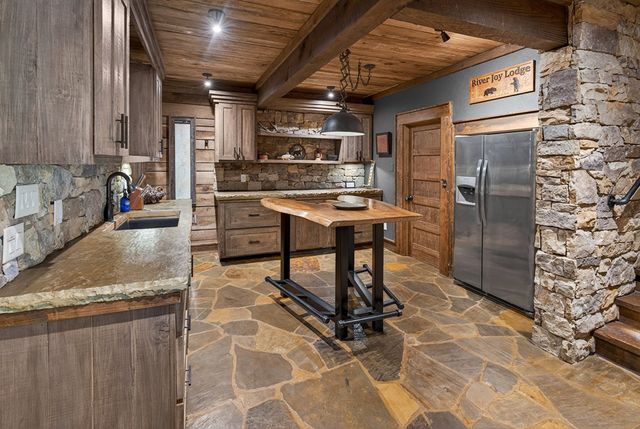 317 Crestview Lane, Cherry Log, GA 30522
