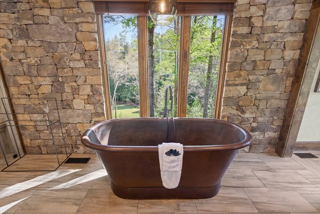317 Crestview Lane, Cherry Log, GA 30522