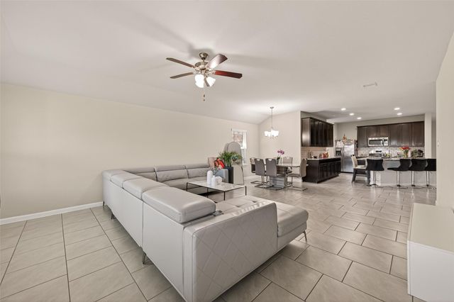18306 Pelham Hollow Trail, Richmond, TX 77407