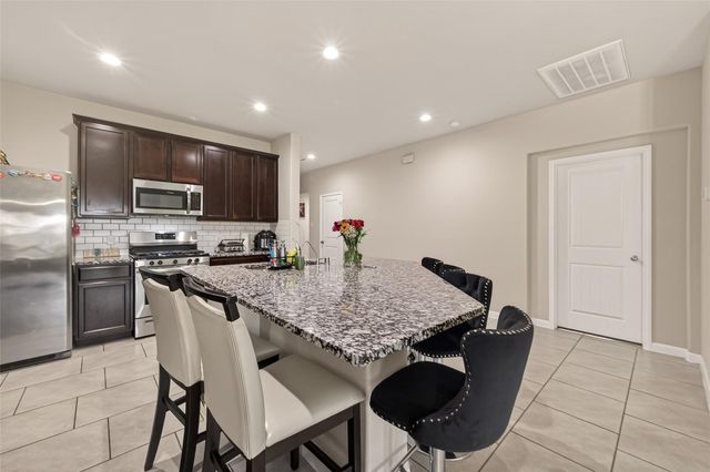 18306 Pelham Hollow Trail, Richmond, TX 77407