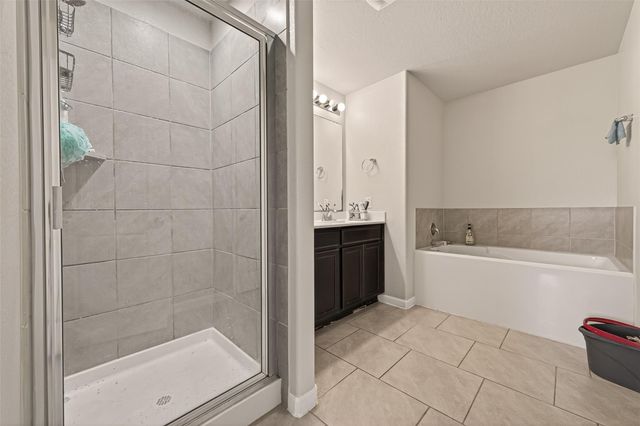 18306 Pelham Hollow Trail, Richmond, TX 77407