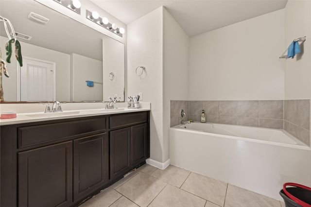 18306 Pelham Hollow Trail, Richmond, TX 77407