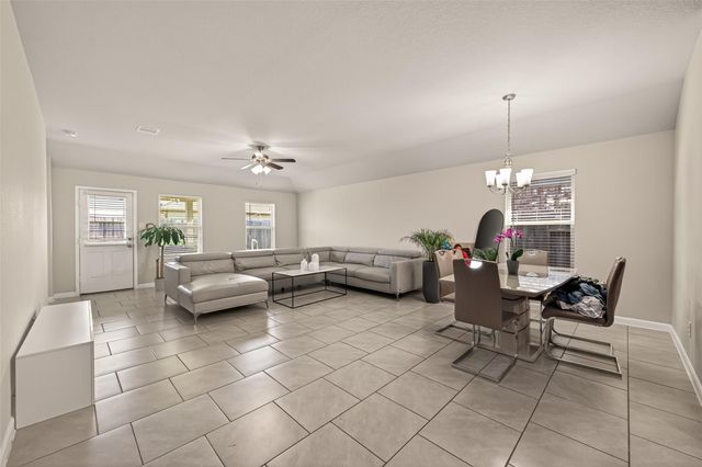 18306 Pelham Hollow Trail, Richmond, TX 77407