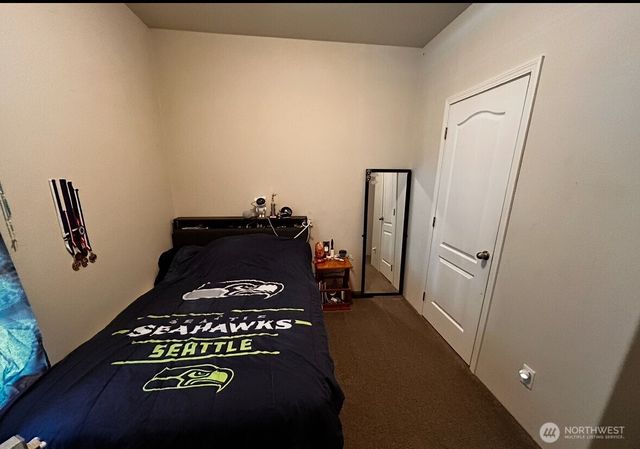 1720 Maple Lane #33, Kent, WA 98031