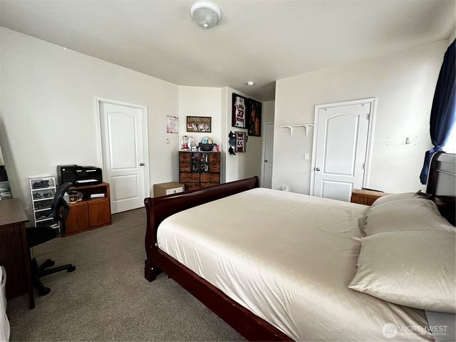 1720 Maple Lane #33, Kent, WA 98031