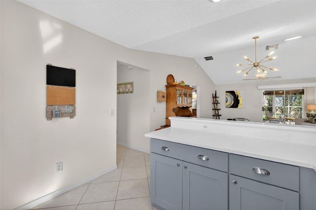 2677 ENGLISH IVY CIRCLE, The Villages, FL 32162