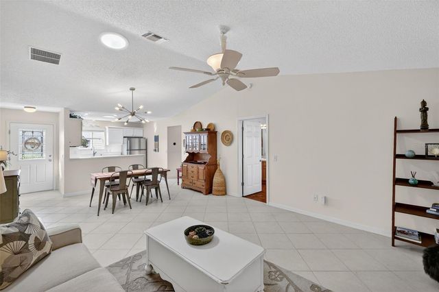 2677 ENGLISH IVY CIRCLE, The Villages, FL 32162