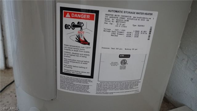 227 SE 45th TER, Cape Coral, FL 33904