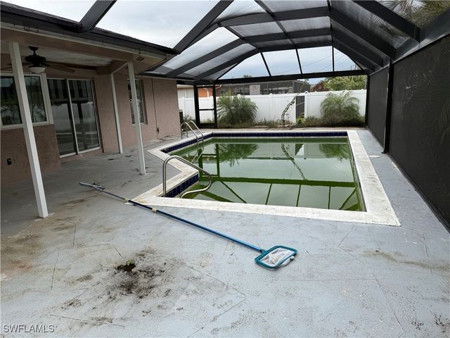 227 SE 45th TER, Cape Coral, FL 33904