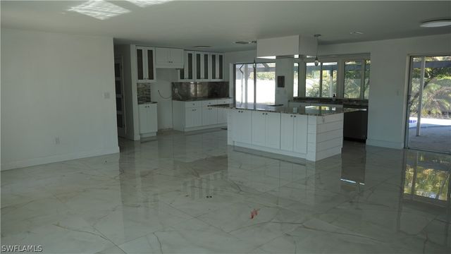 227 SE 45th TER, Cape Coral, FL 33904