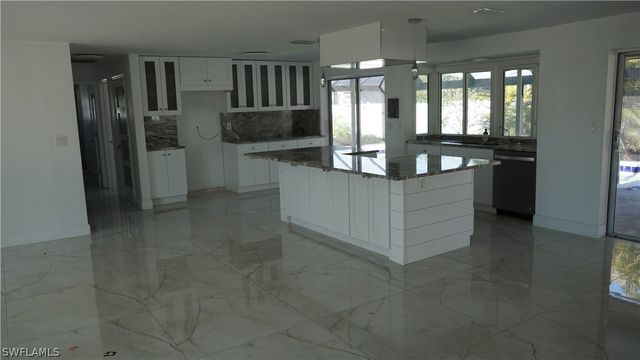 227 SE 45th TER, Cape Coral, FL 33904