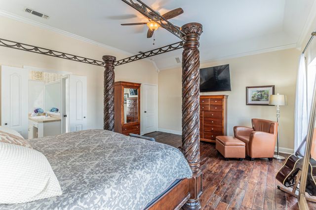 13507 Friendship Road, Pilot Point, TX 76258