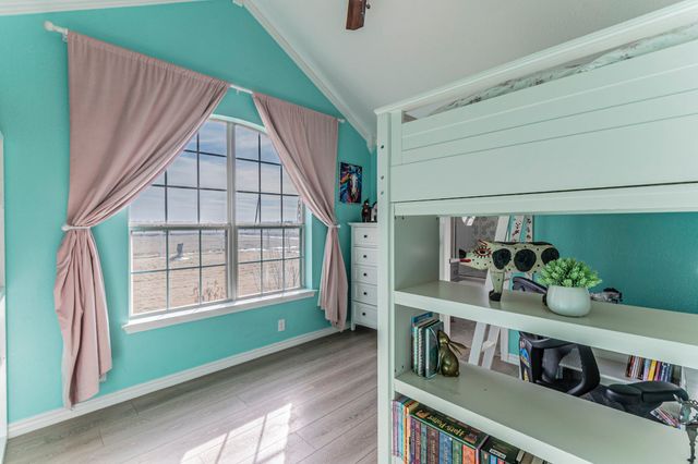 13507 Friendship Road, Pilot Point, TX 76258