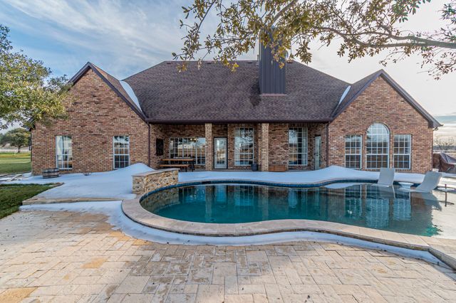 13507 Friendship Road, Pilot Point, TX 76258