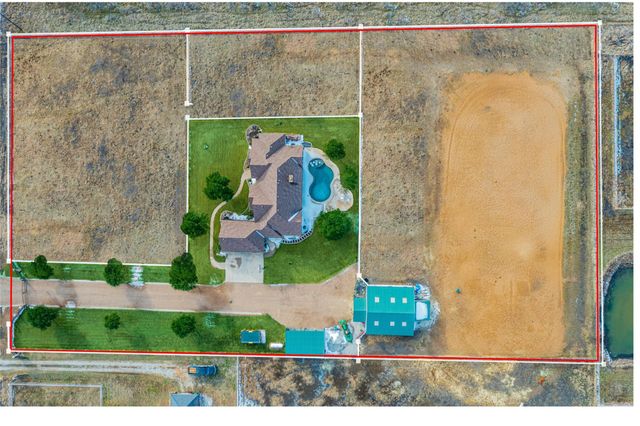 13507 Friendship Road, Pilot Point, TX 76258