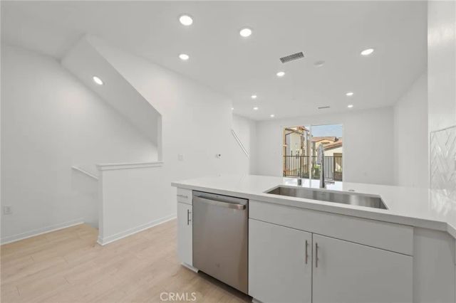 432 Lemonade Place, Covina, CA 91723