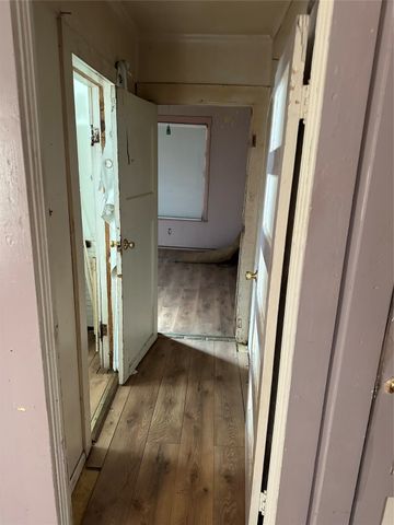 212 Sycamore Street, Hillsboro, TX 76645