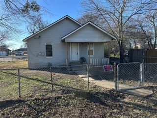 212 Sycamore Street, Hillsboro, TX 76645