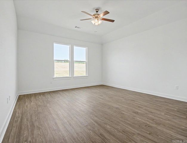 34 Plantation Drive, Mayflower, AR 72106