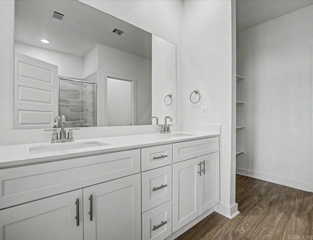 34 Plantation Drive, Mayflower, AR 72106