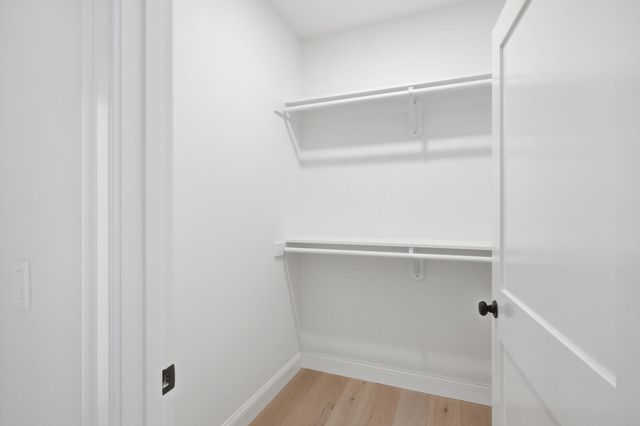 66 Tileston St 8, Everett, MA 02149