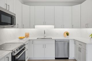 66 Tileston St 8, Everett, MA 02149
