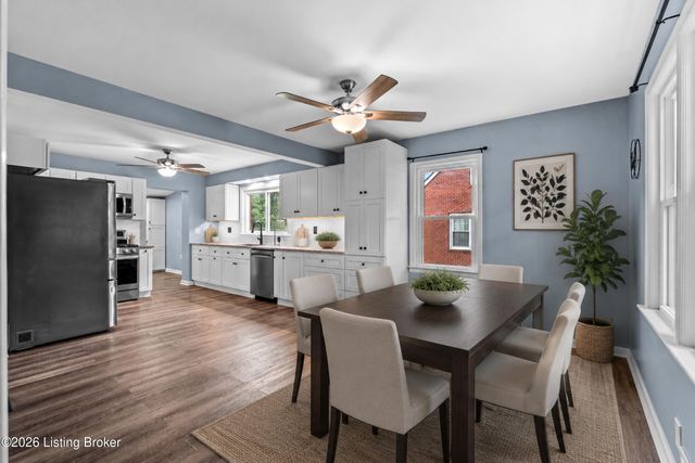 1301 Cherry Hill Ct, Louisville, KY 40229