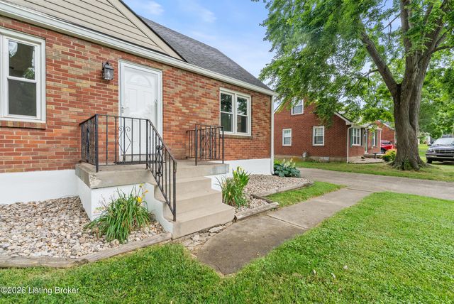 1301 Cherry Hill Ct, Louisville, KY 40229