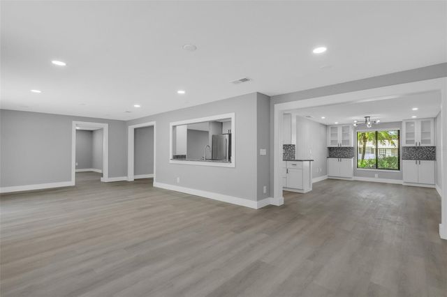4645 HUNTER RIDGE DRIVE, Sarasota, FL 34233