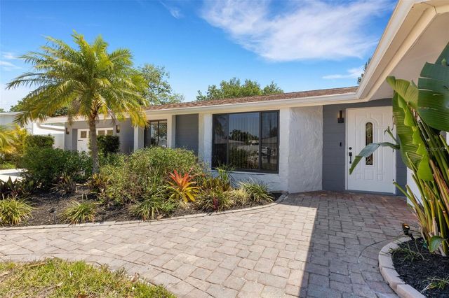 4645 HUNTER RIDGE DRIVE, Sarasota, FL 34233