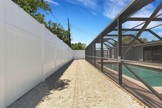 4645 HUNTER RIDGE DRIVE, Sarasota, FL 34233