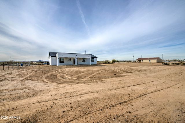 6523 S 333rd Avenue, Tonopah, AZ 85354
