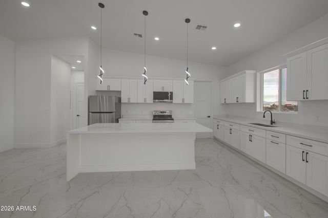 6523 S 333rd Avenue, Tonopah, AZ 85354