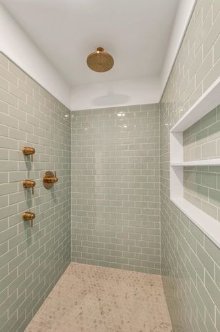 60 Horne Street, Dover, NH 03820