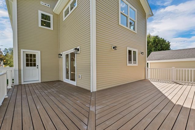 60 Horne Street, Dover, NH 03820