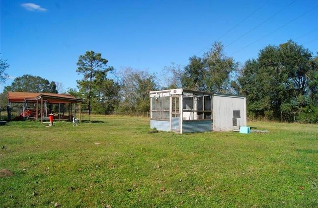 1611 Bunyard Road, Alvin, TX 77511