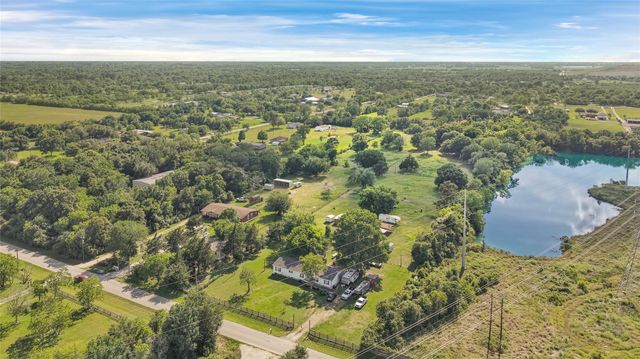 1611 Bunyard Road, Alvin, TX 77511