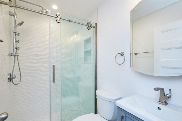 221 White Street 1, Belmont, MA 02478