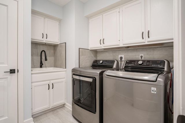 6580 Lake Of The Woods Point, Galena, OH 43021