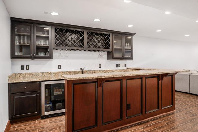 6580 Lake Of The Woods Point, Galena, OH 43021