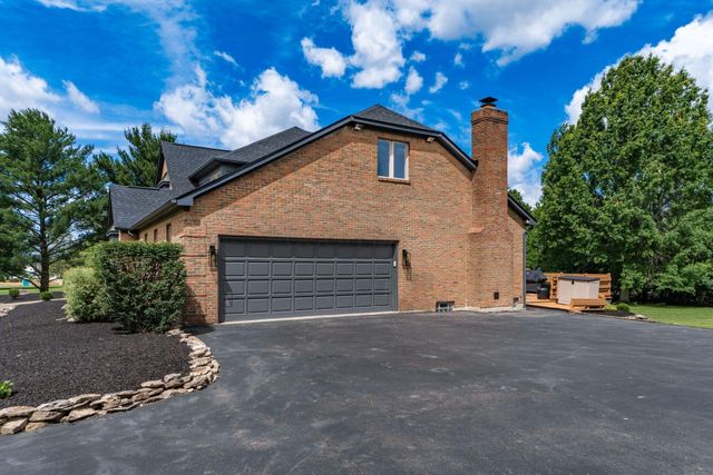 6580 Lake Of The Woods Point, Galena, OH 43021